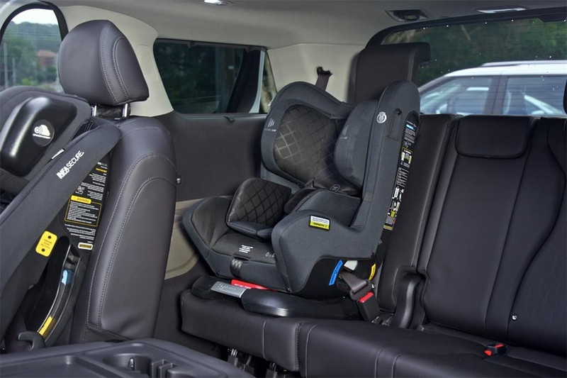 Các dòng xe 7 chỗ hiện nay đều ưu tiên trang bị chốt ISOFIX cho hàng ghế giữa