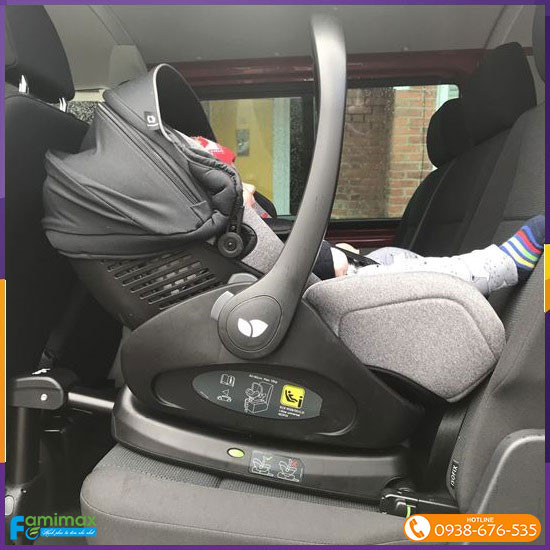 Hệ thống ISOFIX giúp việc lắp đặt ghế an toàn trở nên đơn giản và chính xác hơn