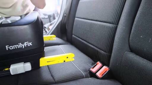 Hướng dẫn cách lắp đặt ghế an toàn trên ô tô qua hệ thống ISOFIX