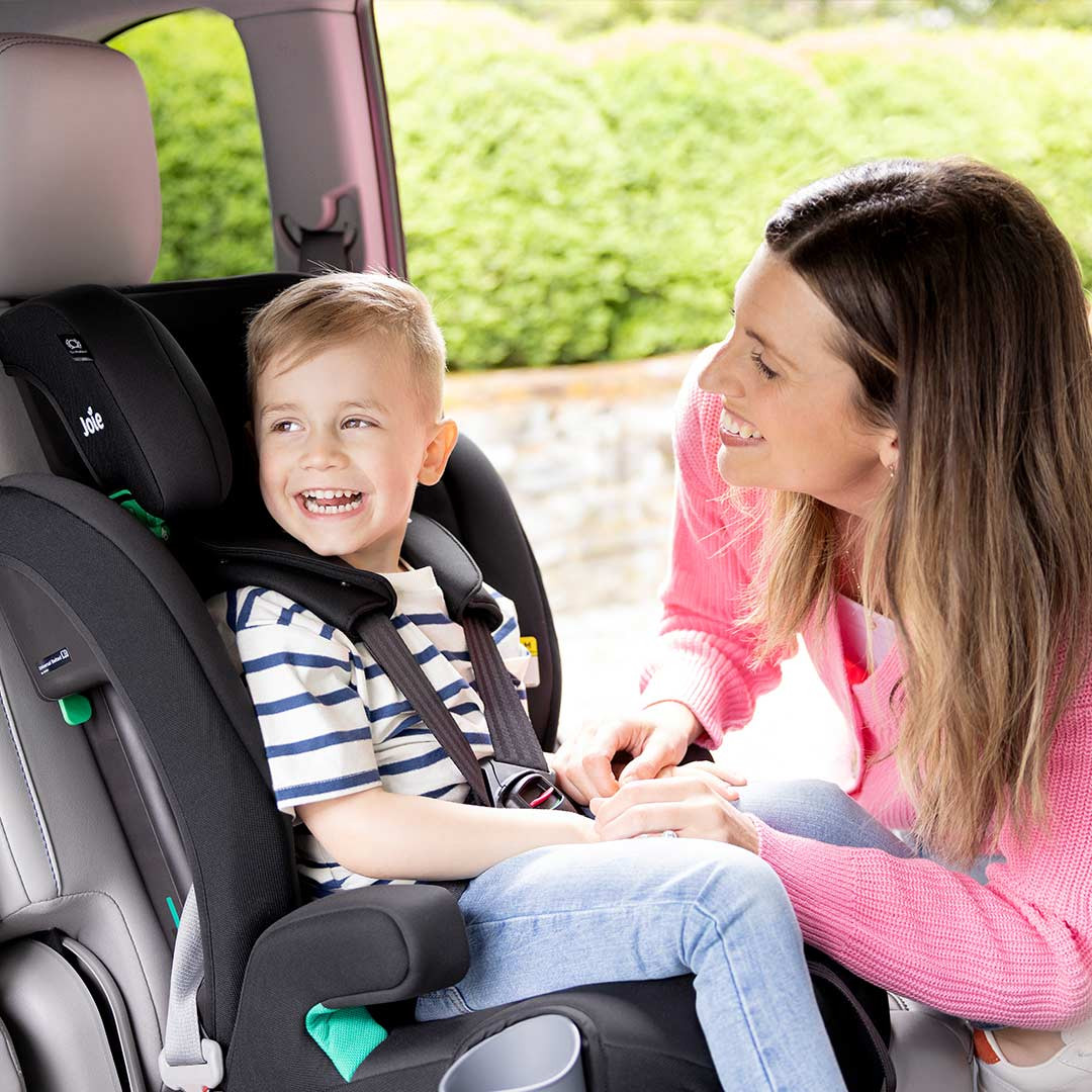 Cấu tạo chi tiết tựa đầu của ghế an toàn trẻ em bảo vệ cổ