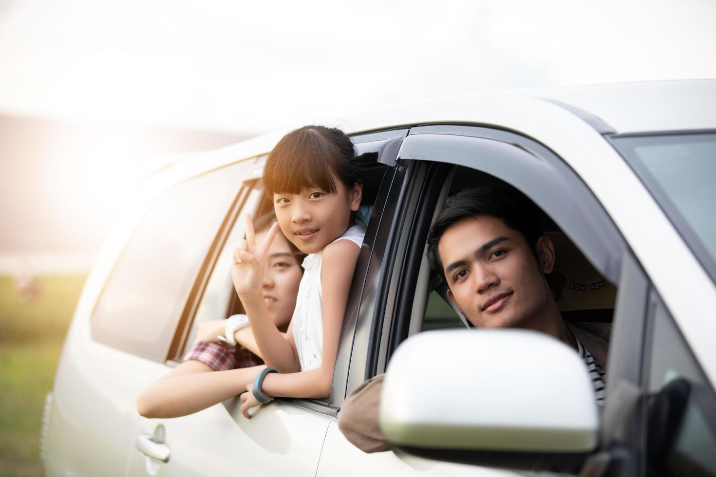 Cộng đồng cha mẹ Việt tin tưởng sử dụng ghế an toàn trẻ em trên ô tô Chilux