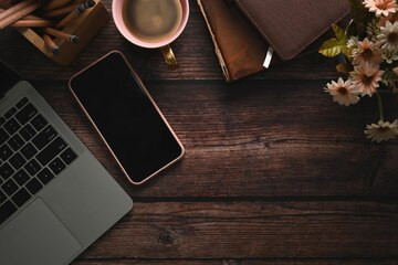 Thao tác chạm vùng trống để thoát nhanh chế độ một tay trên điện thoại Samsung