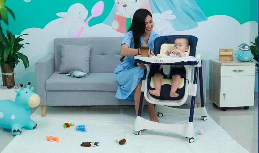 Ghế ăn dặm Chilux Grow S mang phong cách thiết kế Singapore sang trọng