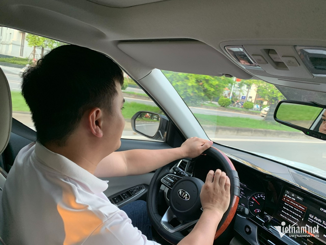 Các tài xế xe công nghệ giờ đây có thể yên tâm hoạt động mà không lo ngại về chi phí lắp đặt thiết bị an toàn bắt buộc